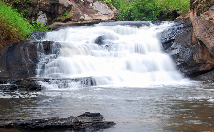 น้ำตกชาติตระการ